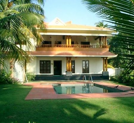 Fool'S Paradise Bed and Breakfast Alappuzha Esterno foto