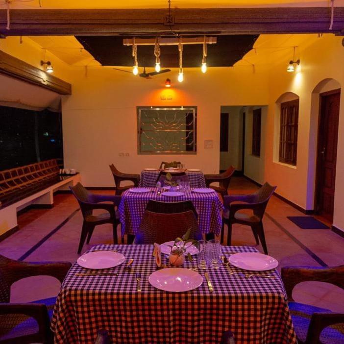 Fool'S Paradise Homestay Alappuzha Esterno foto